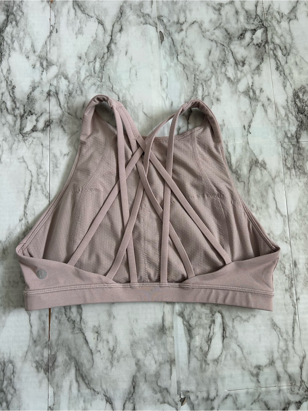 Lululemon women’s size 8 Free To Be Serene  high neck sports bra - Picture 2 of 5